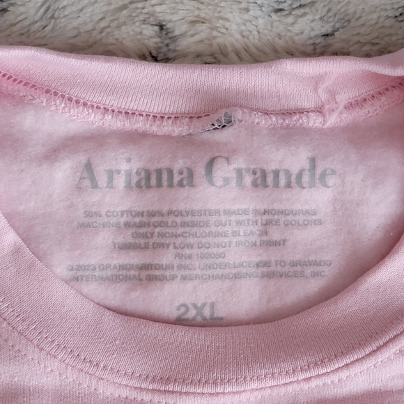 Live in Europe 1993 Crewneck - 2XL - Ariana Grande - Picture 7 of 13